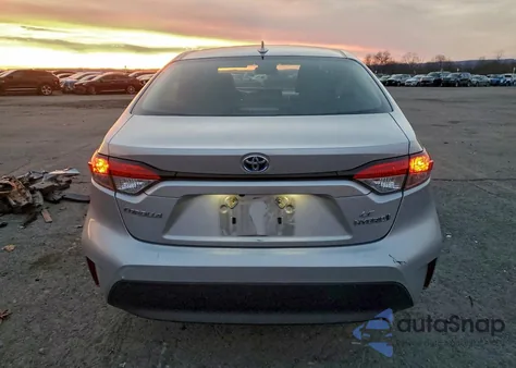 2024 Toyota Corolla Le z USA, uszkodzony, nr VIN JTDBCMFE2R3048427